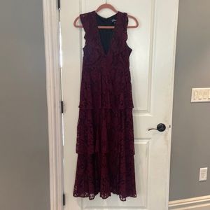 Lulus burgundy lace tiered dress